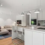Cozy In Tossens With Kitchen Lejlighed