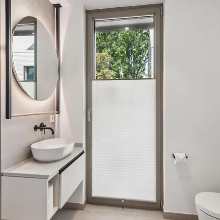 Cozy In Tossens With Kitchen Apartment